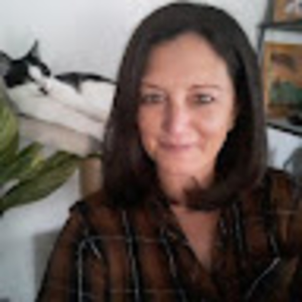 Meet your Posher, Leeann